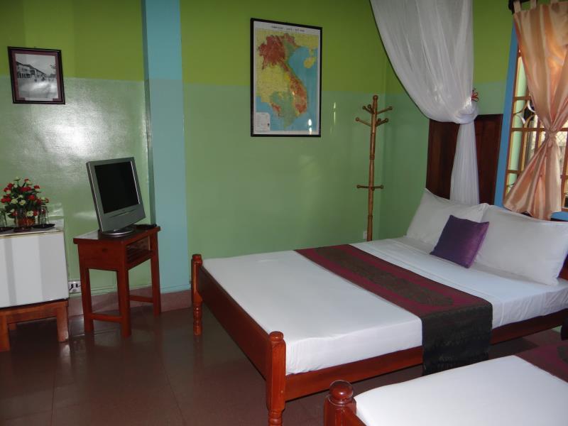 Alibi Guesthouse Phnom Penh Exterior photo